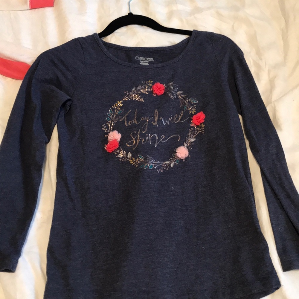 Cherokee Long Sleeve bluish gray